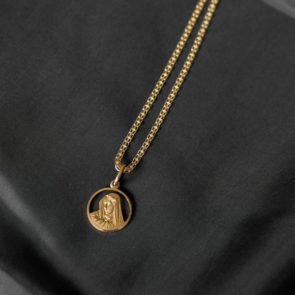 Jewelry - 14kt Gold Communion Necklace